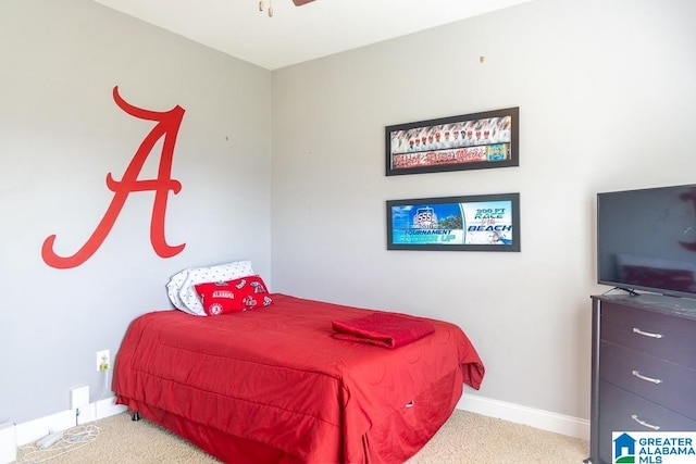 view of carpeted bedroom