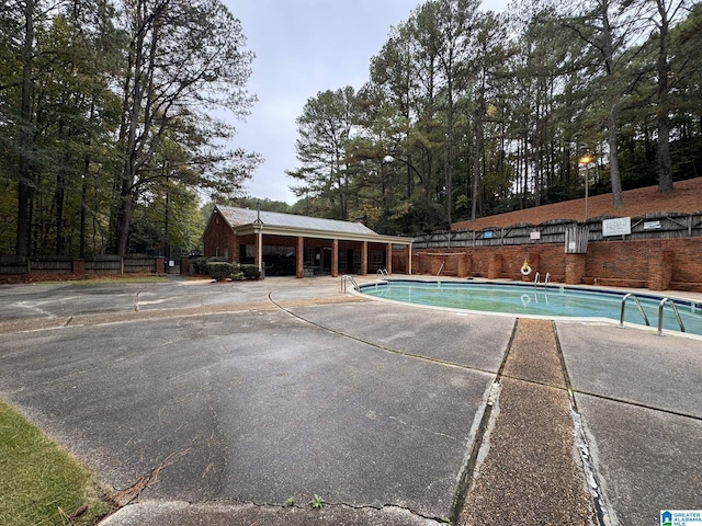 2082 Montreat Cir Unit 2082, Vestavia Hills, AL 35216 - community pool featuring fence and a patio