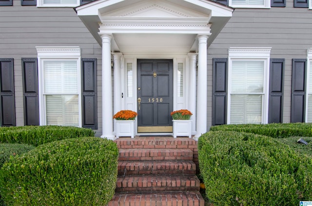 view of property entrance