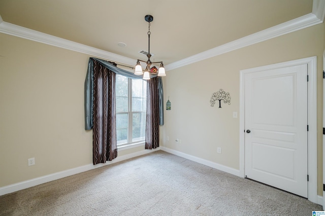 unfurnished room featuring ornamental molding, a notable chandelier, and light carpet