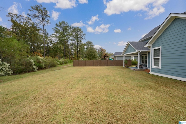 view of yard with a patio area