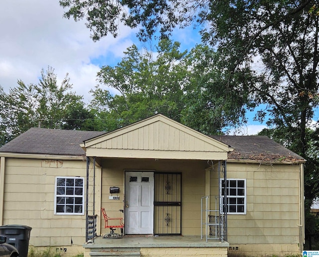 view of front of home