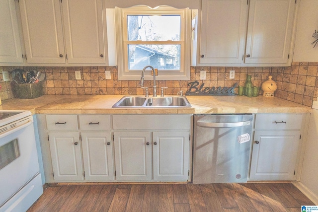 kitchen with backsplash, stainless steel dishwasher, sink, electric range, and dark hardwood / wood-style floors