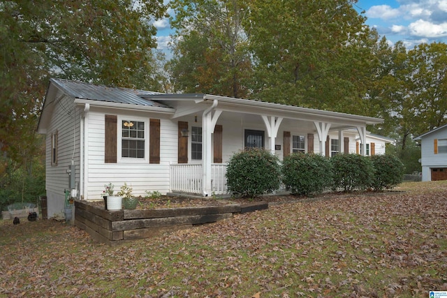 view of front of house with covered porch