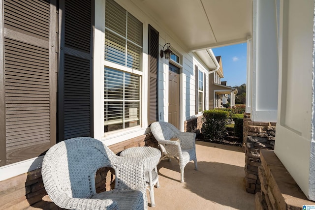 view of patio / terrace with covered porch