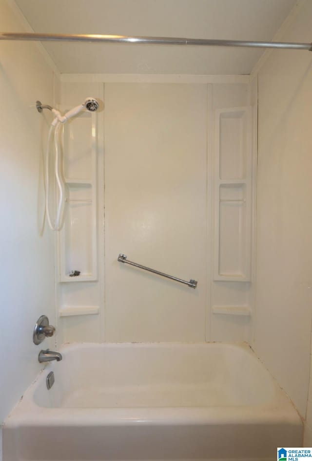 bathroom featuring shower / bath combination