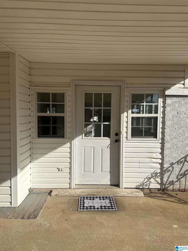 view of entrance to property