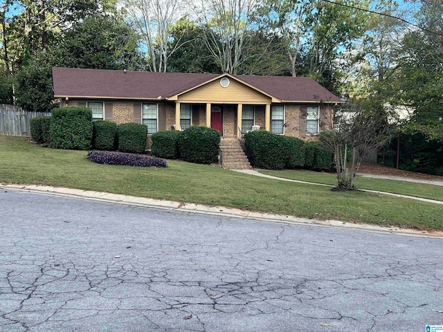 view of front of house with a front yard