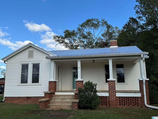 bungalow-style home featuring covered porch