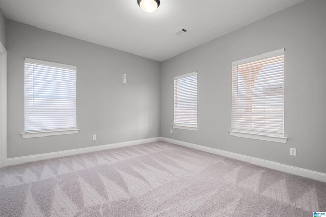 275 Avondale Ln, Pell City, AL 35128 - unfurnished room with light colored carpet and baseboards