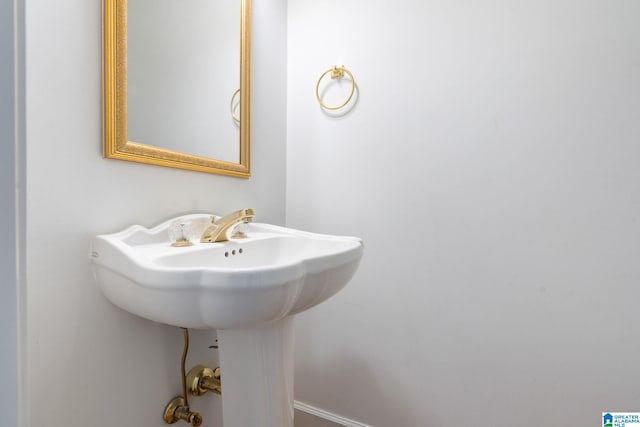 401 El Camino Real, Chelsea, AL 35043 - view of bathroom