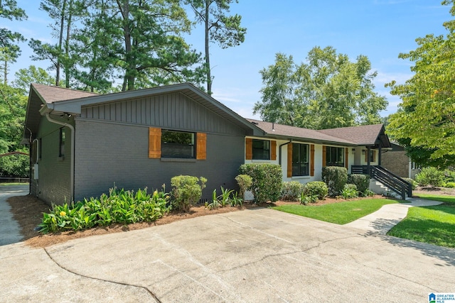 view of ranch-style home