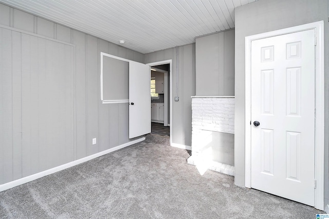 unfurnished bedroom featuring carpet