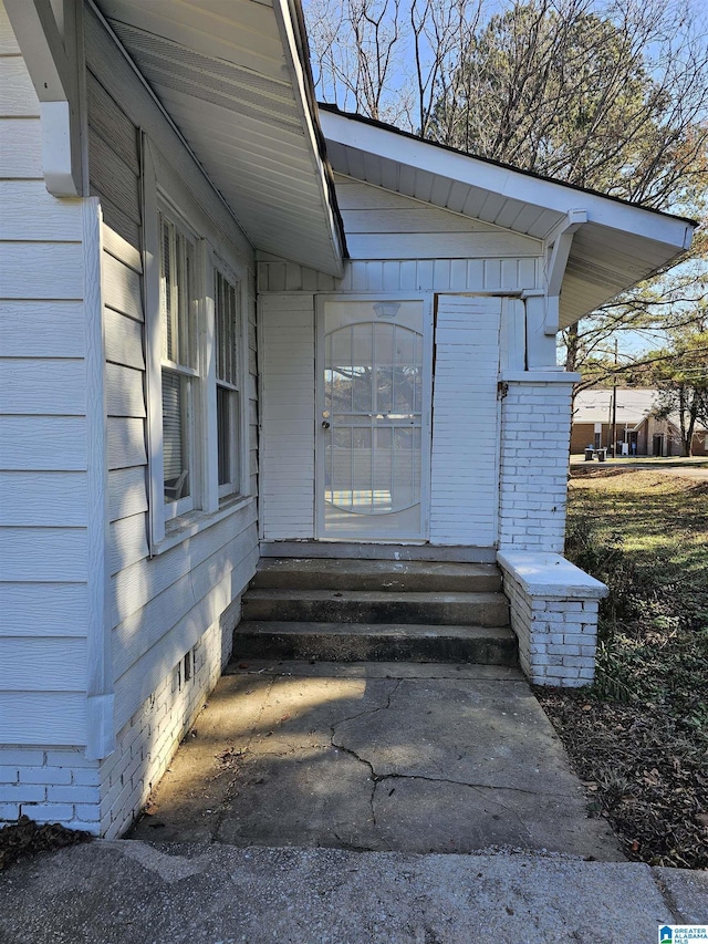 view of property entrance