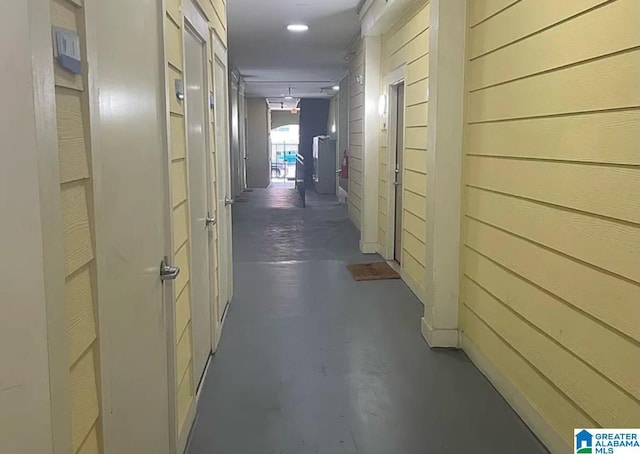 401 S 20th St Unit 101, Birmingham, AL 35233 - corridor featuring concrete floors