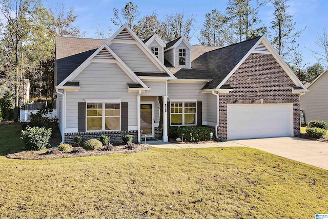 view of front of house with a front yard