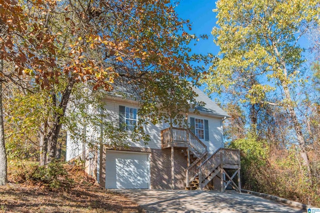 view of front of home featuring a garage