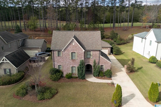 view of front of house with a front yard