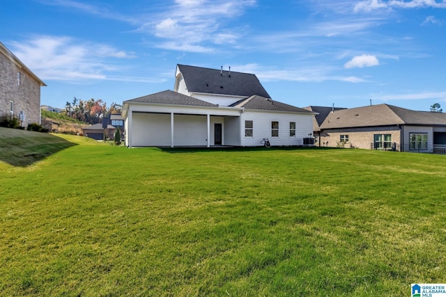 1114 Eagle Nest Cir, Birmingham, AL 35242 - rear view of house with a yard