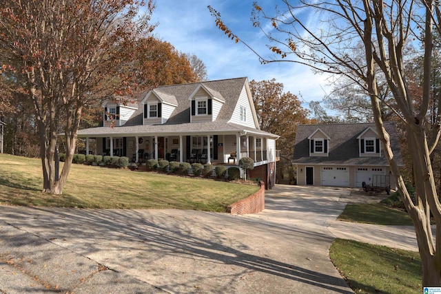 view of front of house with covered porch and a front lawn