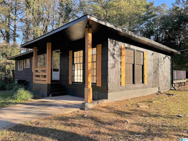 view of property exterior