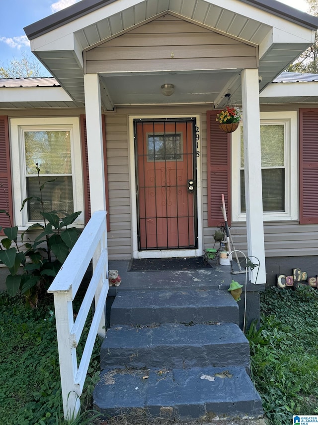 view of property entrance