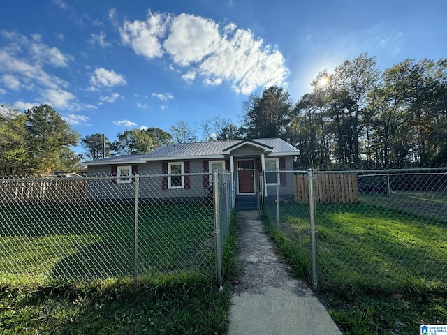 view of front of home with a front lawn