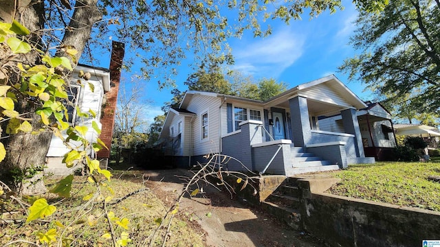 view of front of house