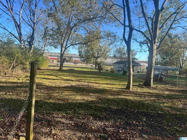 Listing photo 2 for 2520 5th Ave Lot 3, Bessemer AL 35020