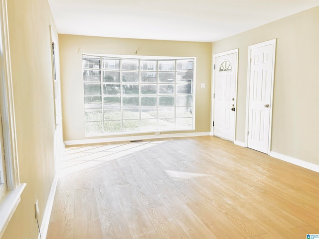 empty room featuring light hardwood / wood-style flooring