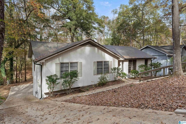 view of front of home