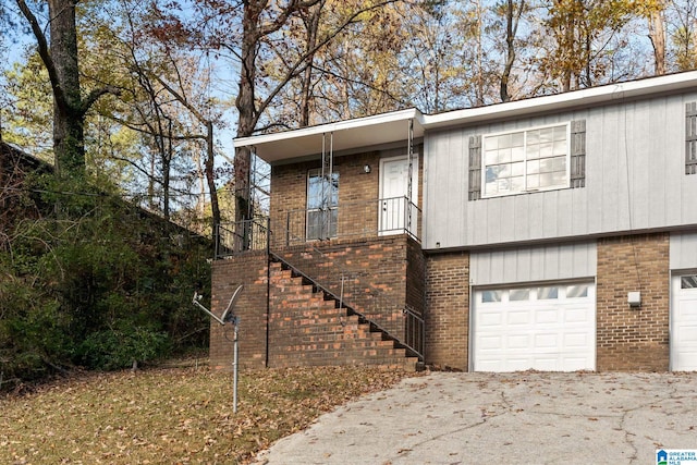 view of front of house with a garage