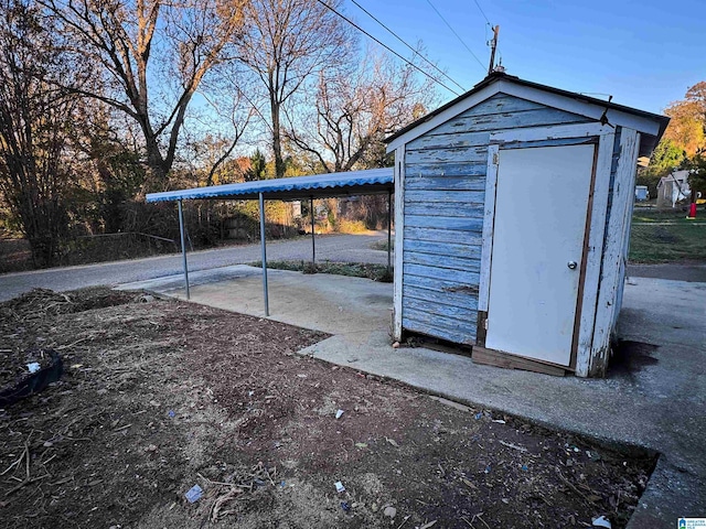 501 S Ledbetter St, Anniston, AL 36201 - view of shed