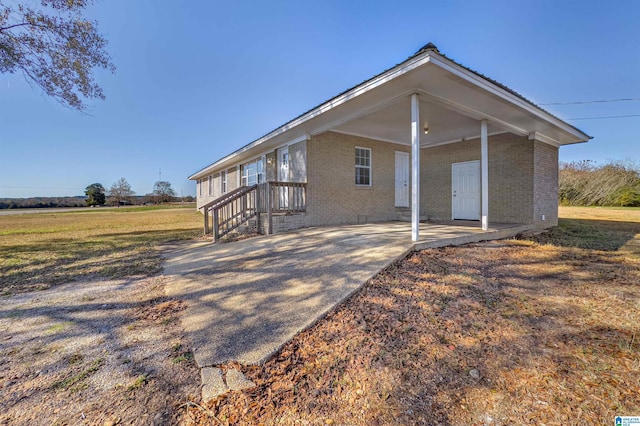 view of front of property