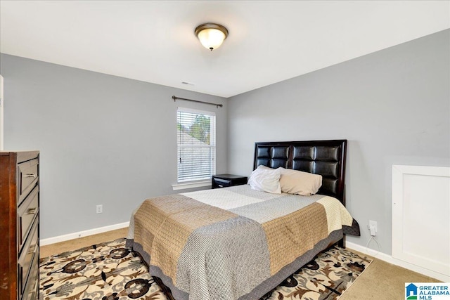 bedroom featuring carpet floors