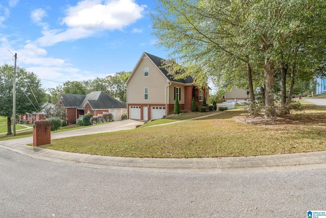 view of front facade featuring a front lawn and a garage