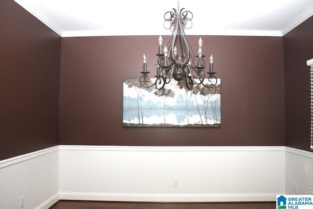 unfurnished dining area with ornamental molding