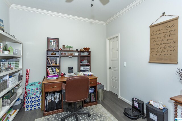 office area with dark hardwood / wood-style floors, ceiling fan, and crown molding