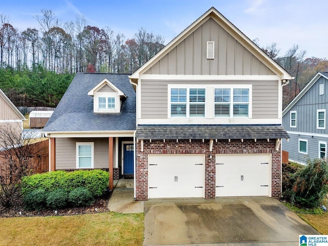 view of front of house with a garage