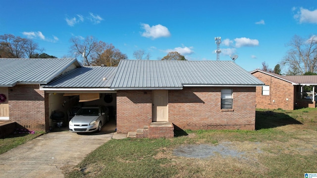 exterior space featuring a carport