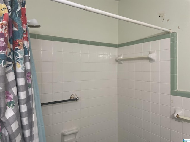 bathroom with walk in shower