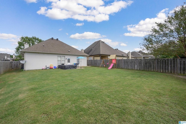 view of yard featuring a playground