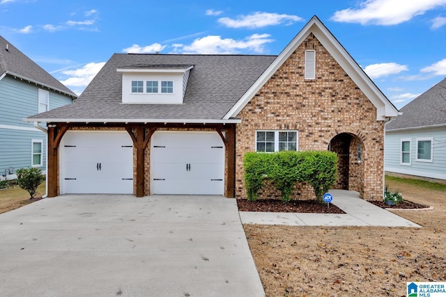 view of front facade with a garage