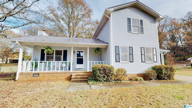 view of front of property featuring covered porch