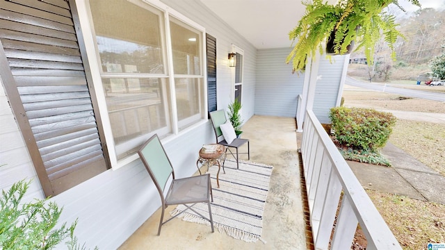 balcony with a porch