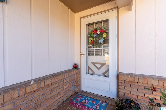 view of doorway to property