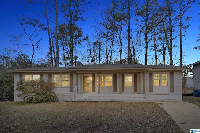 exterior space with a porch