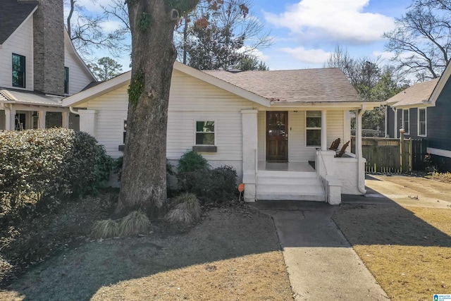 bungalow featuring covered porch