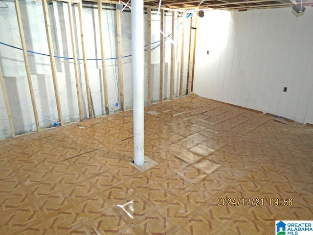 view of unfinished basement