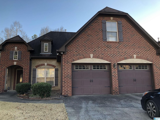 view of front property